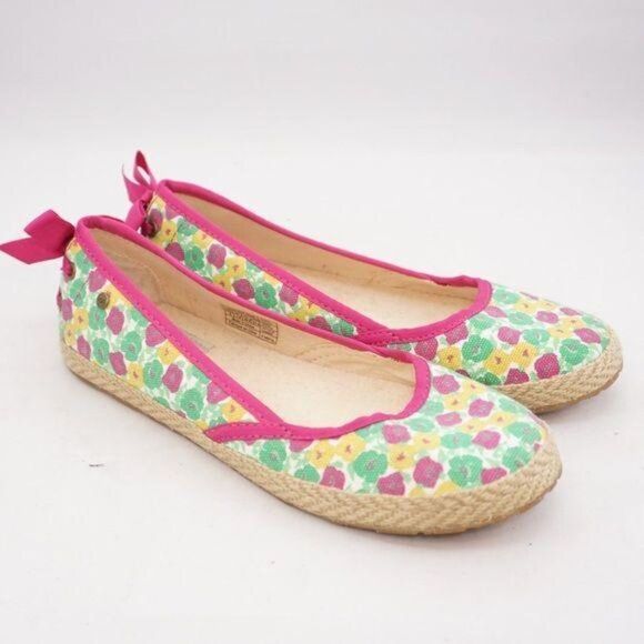 UGG Girl's K Tassy Eyelet Flats, Size 2